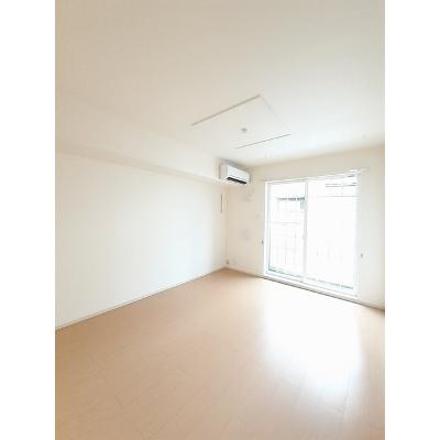 プロムナード 102【管理NO：1-018463601-01020】 ★家具家電は申し込み後に搬入します★ ★2026年10月上旬入居可能★の物件画像