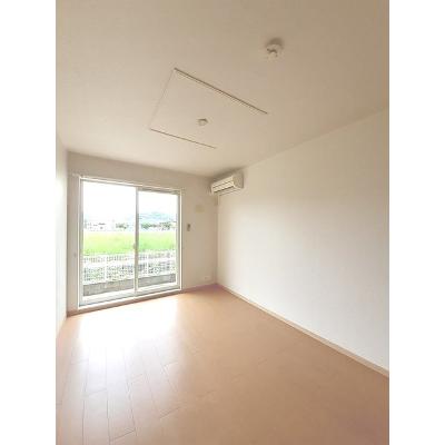 フォレスタ 102【管理NO：1-015404401-01020】 ★家具家電は申し込み後に搬入します★ ★2026年10月上旬入居可能★の物件画像