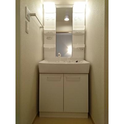 サン・ジュグランス 201【管理NO：1-016273101-02010】 ★家具家電は申し込み後に搬入します★ ★2026年09月下旬入居可能★の物件画像