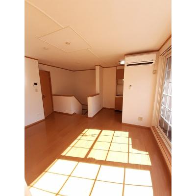 エスポワール２１ 202【管理NO：1-010420401-02020】 ★家具家電は申し込み後に搬入します★の物件画像