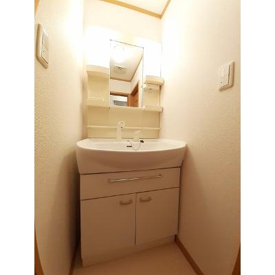 アルモニー 202【管理NO：1-012866601-02020】 ★家具家電は申し込み後に搬入します★ ★2026年09月下旬入居可能★の物件画像