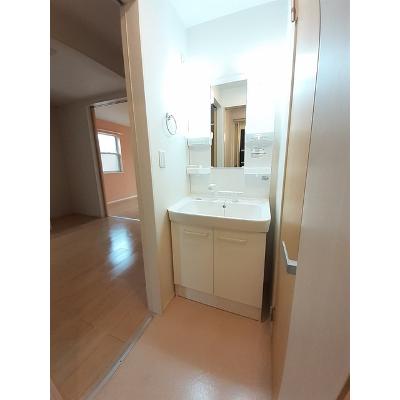 エルヴィータ・ウーノ 105【管理NO：1-022878401-01040】 ★家具家電は申し込み後に搬入します★ ★2026年10月中旬入居可能★の物件画像