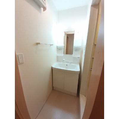 ニューハピネス 105【管理NO：1-019459401-01040】 ★家具家電は申し込み後に搬入します★ ★2026年10月中旬入居可能★の物件画像