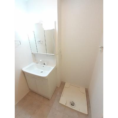 チャマハウス 203【管理NO：1-026281801-02030】 ★家具家電は申し込み後に搬入します★ ★2026年09月下旬入居可能★の物件画像