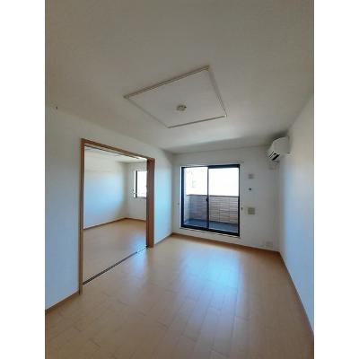 ブライト　スクエアＢ 205【管理NO：1-015261902-02040】 ★家具家電は申し込み後に搬入します★ ★2026年10月中旬入居可能★の物件画像