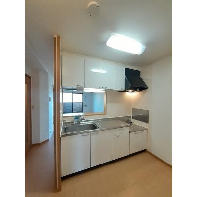 ブライト　スクエアＢ 205【管理NO：1-015261902-02040】 ★家具家電は申し込み後に搬入します★ ★2026年10月中旬入居可能★の物件画像
