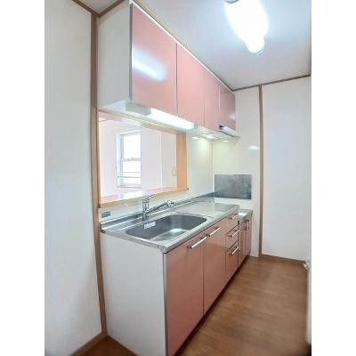 ローズヒル　Ａ 201【管理NO：1-013347201-02010】 ★家具家電は申し込み後に搬入します★の物件画像