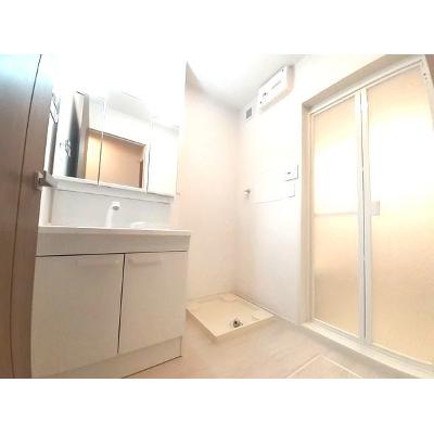 コスモス　Ｅ 203【管理NO：1-024876901-02030】 ★家具家電は申し込み後に搬入します★ ★2026年09月下旬入居可能★の物件画像