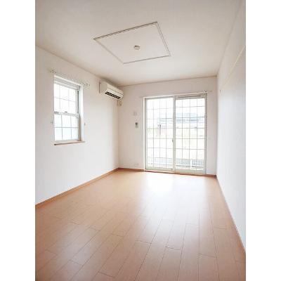 プリムラ　Ａ 101【管理NO：1-015459601-01010】 ★家具家電は申し込み後に搬入します★ ★2026年10月上旬入居可能★の物件画像