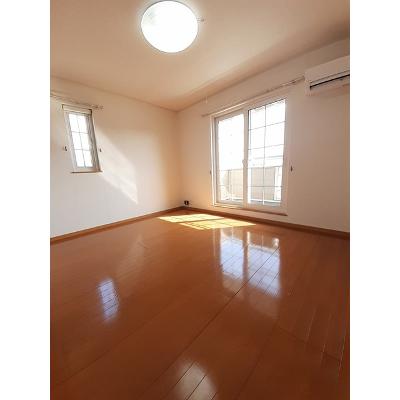 ストリームＵＡ 201【管理NO：1-014284601-02010】 ★家具家電は申し込み後に搬入します★ ★2026年10月上旬入居可能★の物件画像
