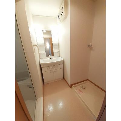 ストリームＵＡ 201【管理NO：1-014284601-02010】 ★家具家電は申し込み後に搬入します★ ★2026年10月上旬入居可能★の物件画像
