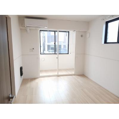 メゾン　ピアストリー 102【管理NO：1-027609801-01020】 ★家具家電は申し込み後に搬入します★の物件画像