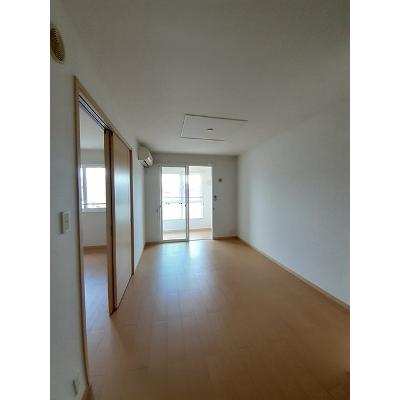 ヴィオラ 204【管理NO：1-016358601-02040】 ★家具家電は申し込み後に搬入します★ ★2026年10月中旬入居可能★の物件画像