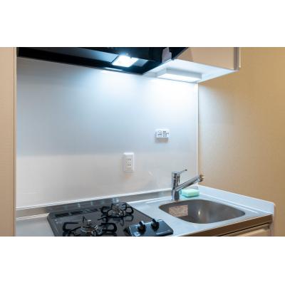 中津駅から徒歩7分！日当たりの良いお部屋♪/シェアOK/家具・家電完備/LaSante UMEDAKITA 206の物件画像