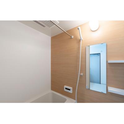 中津駅から徒歩7分！日当たりの良いお部屋♪/シェアOK/家具・家電完備/LaSante UMEDAKITA 206の物件画像
