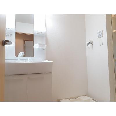 ルーラルレジデンス　ＴＩ 203【管理NO：1-018916501-02030】 ★家具家電は申し込み後に搬入します★ ★2026年11月中旬入居可能★の物件画像