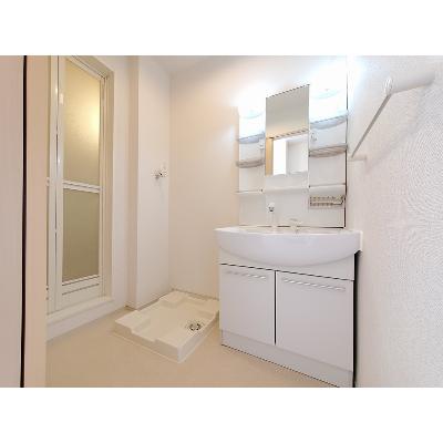 メビウス 101【管理NO：1-019014601-01010】 ★家具家電は申し込み後に搬入します★ ★2026年10月上旬入居可能★の物件画像