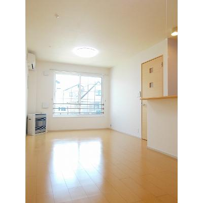 エクレールⅥ 102【管理NO：1-018912501-01020】 ★家具家電は申し込み後に搬入します★ ★2026年10月中旬入居可能★の物件画像