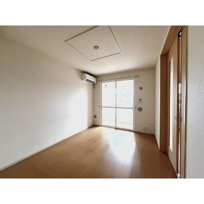 コンセール 204【管理NO：1-020152801-02040】 ★家具家電は申し込み後に搬入します★の物件画像