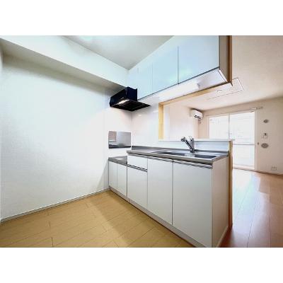 コンセール 204【管理NO：1-020152801-02040】 ★家具家電は申し込み後に搬入します★の物件画像