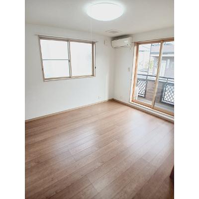 ＨＡＲＲＹ 102【管理NO：1-099390801-01020】 ★家具家電は申し込み後に搬入します★の物件画像