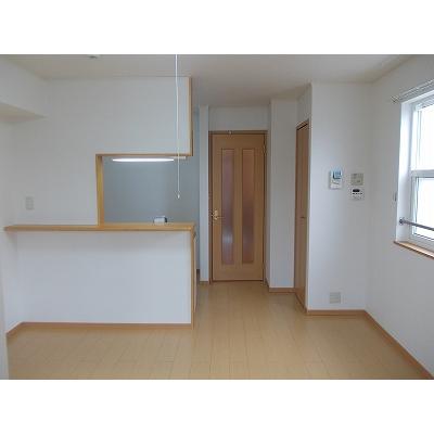 サムシンエルス 201【管理NO：1-014187501-02010】 ★家具家電は申し込み後に搬入します★ ★2026年10月上旬入居可能★の物件画像