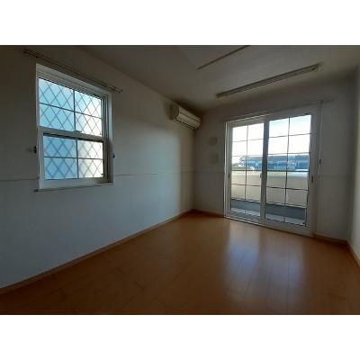 ブランシェントＢ 102【管理NO：1-016409302-01020】 ★家具家電は申し込み後に搬入します★ ★2026年11月中旬入居可能★の物件画像