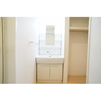 エトワール 203【管理NO：1-021987601-02030】 ★家具家電は申し込み後に搬入します★ ★2026年10月中旬入居可能★の物件画像