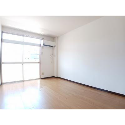 カーム植上Ⅱ 103【管理NO：1-003542602-01030】 ★家具家電は申し込み後に搬入します★の物件画像