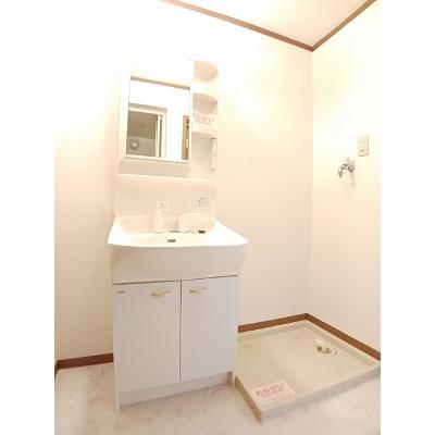 エトワール赤岩 204【管理NO：1-011513901-02040】 ★家具家電は申し込み後に搬入します★ ★2026年10月上旬入居可能★の物件画像