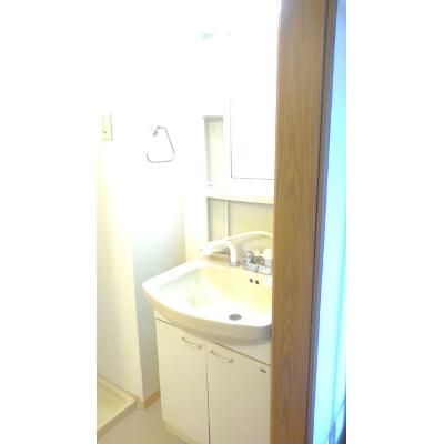 ルミエールコート　Ｂ 201【管理NO：1-007300402-02010】 ★家具家電は申し込み後に搬入します★ ★2026年10月中旬入居可能★の物件画像