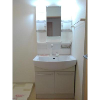 コンフォート 101【管理NO：1-020166001-01010】 ★家具家電は申し込み後に搬入します★ ★2026年09月中旬入居可能★の物件画像