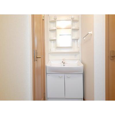 メゾンルミエール 102【管理NO：1-012300401-01020】 ★家具家電は申し込み後に搬入します★ ★2026年09月下旬入居可能★の物件画像