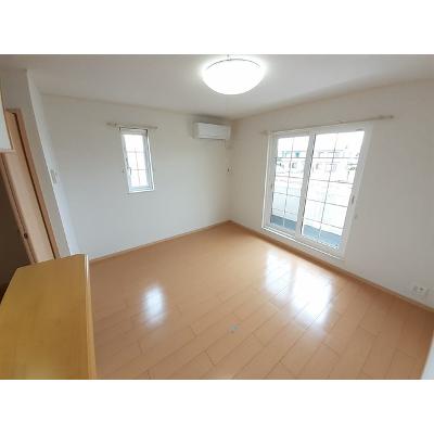 プレッソ 201【管理NO：1-015951101-02010】 ★家具家電は申し込み後に搬入します★ ★2026年11月上旬入居可能★の物件画像