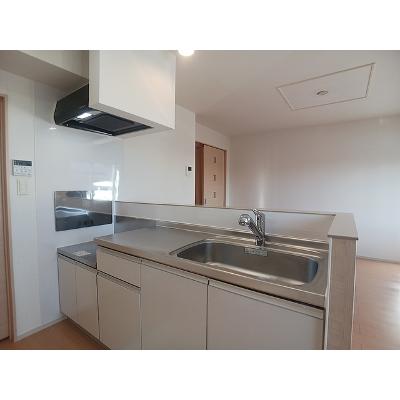 カーサ　エテルナ　Ⅰ 102【管理NO：1-020346101-01020】 ★家具家電は申し込み後に搬入します★の物件画像
