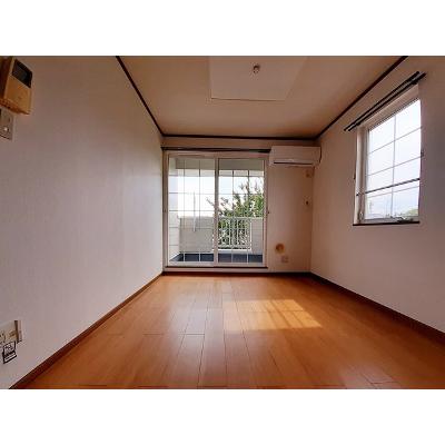 ビアヌーレ・ラム 203【管理NO：1-011165101-02030】 ★家具家電は申し込み後に搬入します★ ★2026年10月中旬入居可能★の物件画像