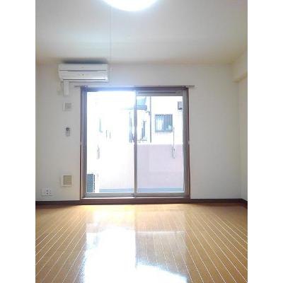 レヴァータ 204【管理NO：1-014256501-02040】 ★家具家電は申し込み後に搬入します★ ★2026年09月上旬入居可能★の物件画像