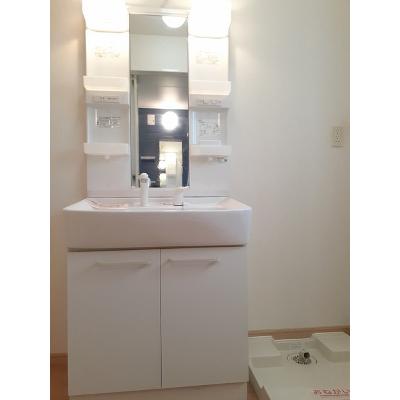 バクランⅡ 102【管理NO：1-016465601-01020】 ★家具家電は申し込み後に搬入します★ ★2026年10月中旬入居可能★の物件画像