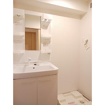 ラ　フェーリア 202【管理NO：1-021050901-02020】 ★家具家電は申し込み後に搬入します★ ★2026年10月中旬入居可能★の物件画像