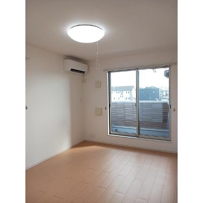 Ｋステージ 201【管理NO：1-017395101-02010】 ★家具家電は申し込み後に搬入します★ ★2026年10月下旬入居可能★の物件画像
