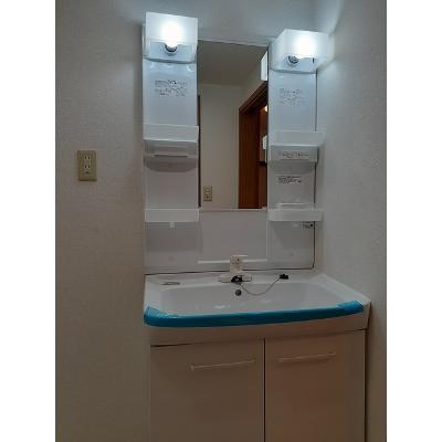 グラディオ１０ 205【管理NO：1-009386201-02040】 ★家具家電は申し込み後に搬入します★ ★2026年09月下旬入居可能★の物件画像