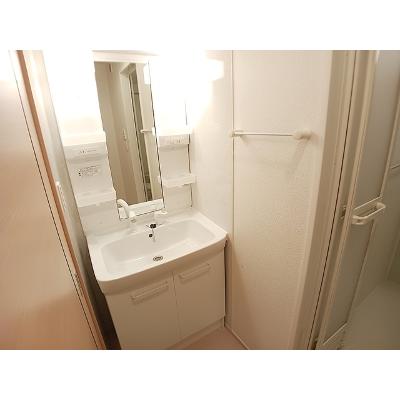 メルベーユ 103【管理NO：1-018935601-01030】 ★家具家電は申し込み後に搬入します★の物件画像