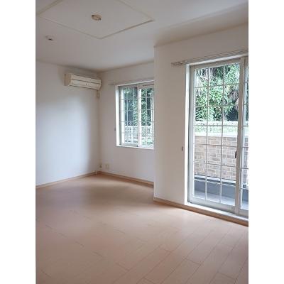 ヴィラージュ乙川 106【管理NO：1-015531201-01050】 ★家具家電は申し込み後に搬入します★の物件画像