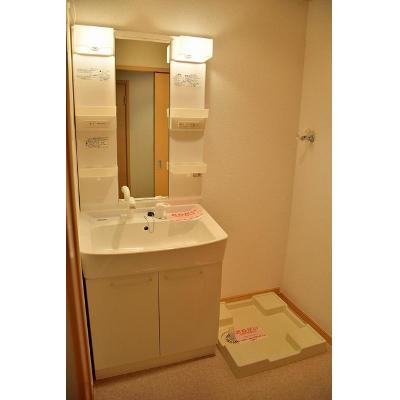 セトル　フィオーレ 101【管理NO：1-016203501-01010】 ★家具家電は申し込み後に搬入します★の物件画像