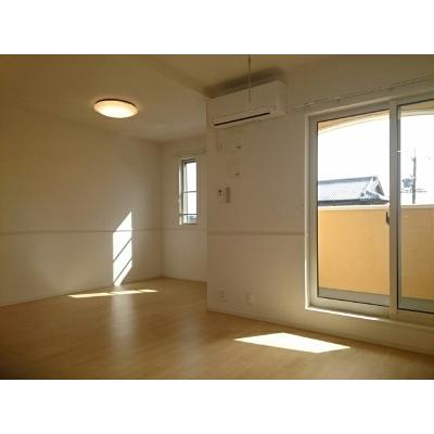 シオン　Ⅰ 201【管理NO：1-025066201-02010】 ★家具家電は申し込み後に搬入します★ ★2026年09月下旬入居可能★の物件画像
