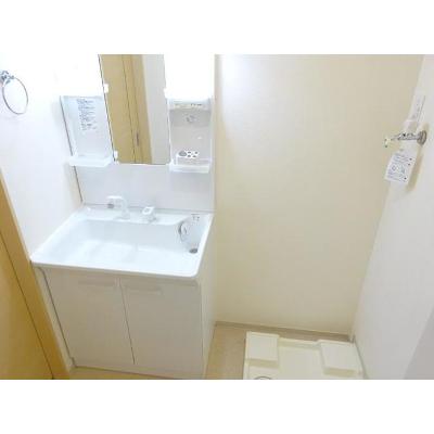 コンソラーレ　ｆ 101【管理NO：1-019505401-01010】 ★家具家電は申し込み後に搬入します★ ★2026年10月中旬入居可能★の物件画像