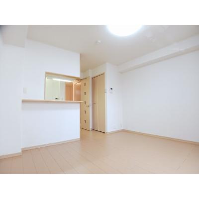 ゾーナ・オヴェスト 203【管理NO：1-016239001-02030】 ★家具家電は申し込み後に搬入します★ ★2026年10月上旬入居可能★の物件画像