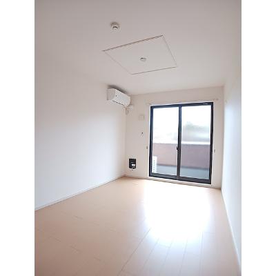 サンセットヒルズ 102【管理NO：1-017184001-01020】 ★家具家電は申し込み後に搬入します★ ★2026年09月中旬入居可能★の物件画像