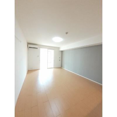クローバー　コリーヌ 105【管理NO：1-019827301-01040】 ★家具家電は申し込み後に搬入します★の物件画像