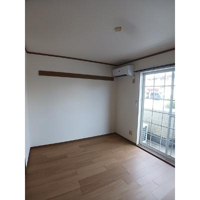 ラモルナ・ガーデン 102【管理NO：1-011138901-01020】 ★家具家電は申し込み後に搬入します★の物件画像